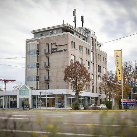Blaubeurer Tor 度假居 *